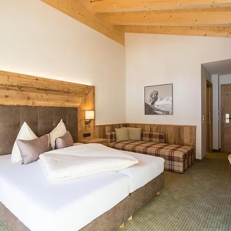 Hotel Gloeckner Und Residenz Gloeckner 4*