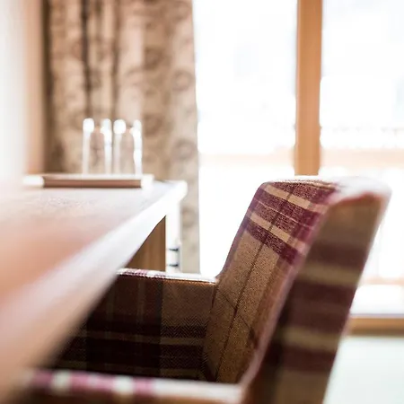 Gloeckner Und Residenz Gloeckner Mathon