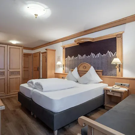 Gloeckner Und Residenz Gloeckner Mathon